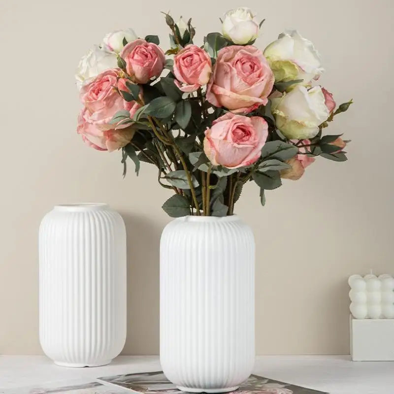 Elegante Florero a Rayas
